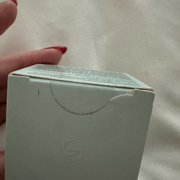 A.G.E. Eye complex cream for under eyes .5 unopened and sealed - Picture 2 of 3